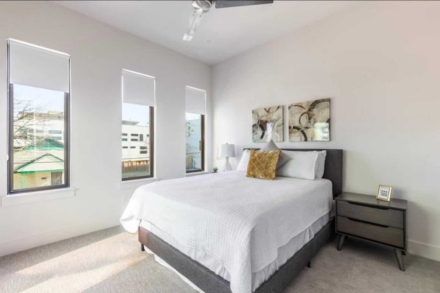 Townhouse Uptown Private Patio Villa ดัลลัส ภายนอก รูปภาพ